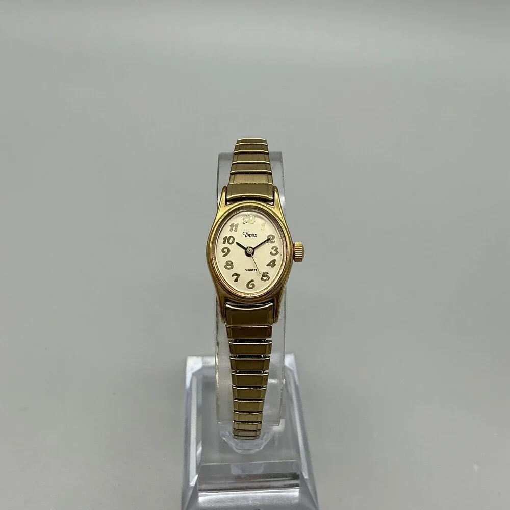 Vintage Timex Cavatina Womens Watch 18mm Gold tone Oval Dial New Battery